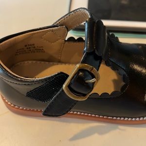 FELIX and Flora adorable black Mary Jane style little girl shoes size 8